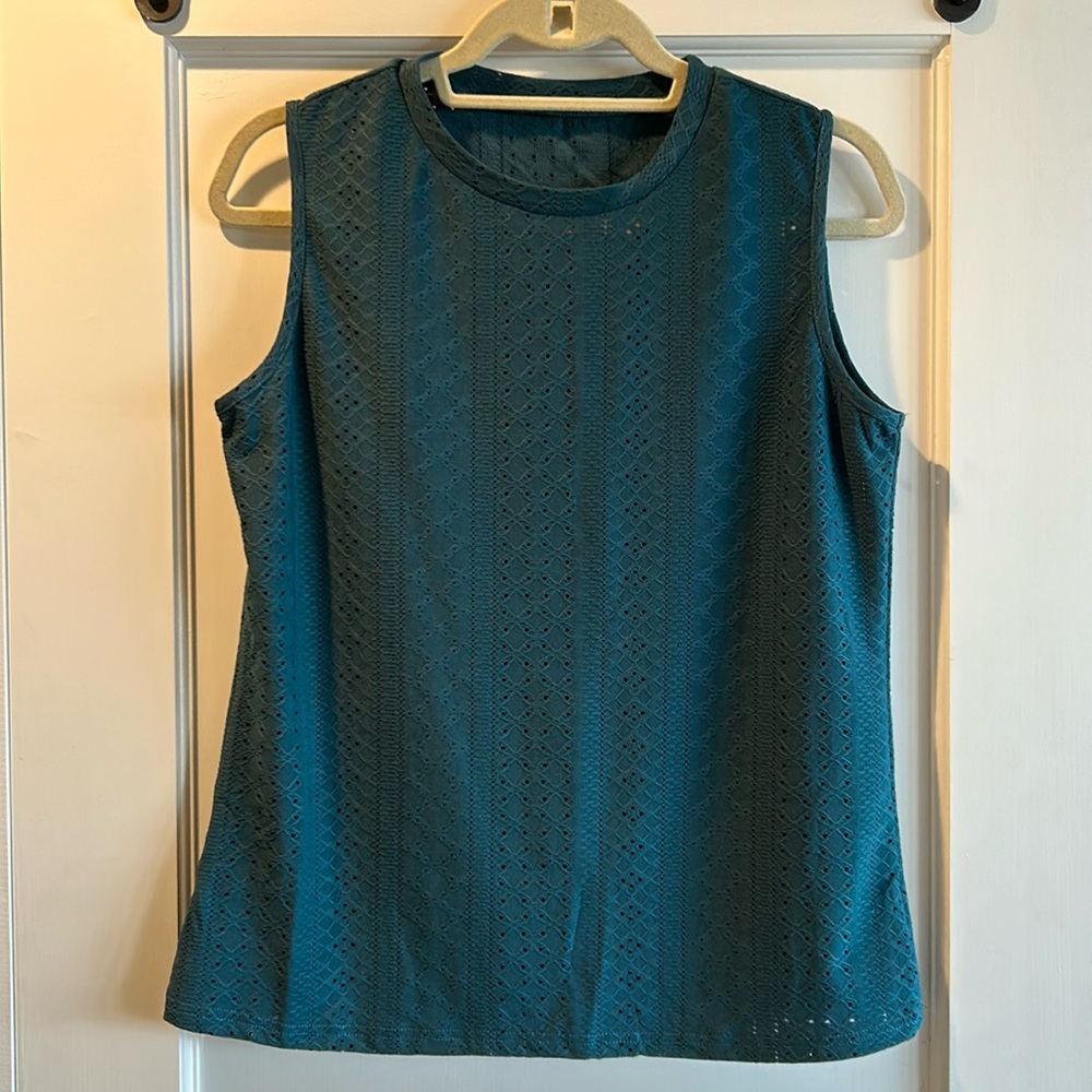 Cupshe Aqua High-Neck Sleeveless Eyelet Tank Size M